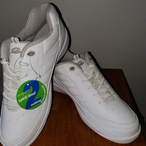 Easy Spirit Jumper Leather walking shoes  sz 8